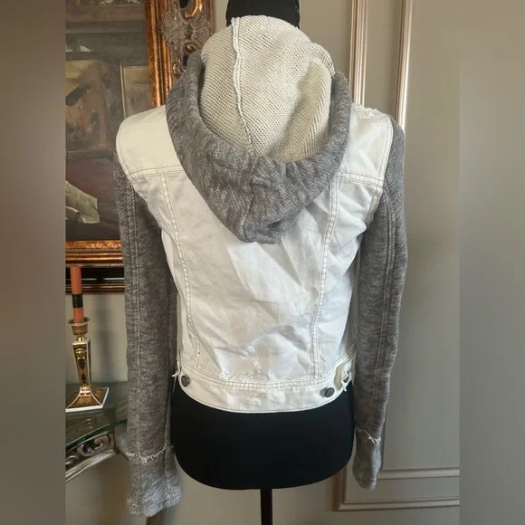 Free People Denim Hoodie Jacket Distressed Raw Edge Boho Layered Grunge Size XS - Picture 5 of 8